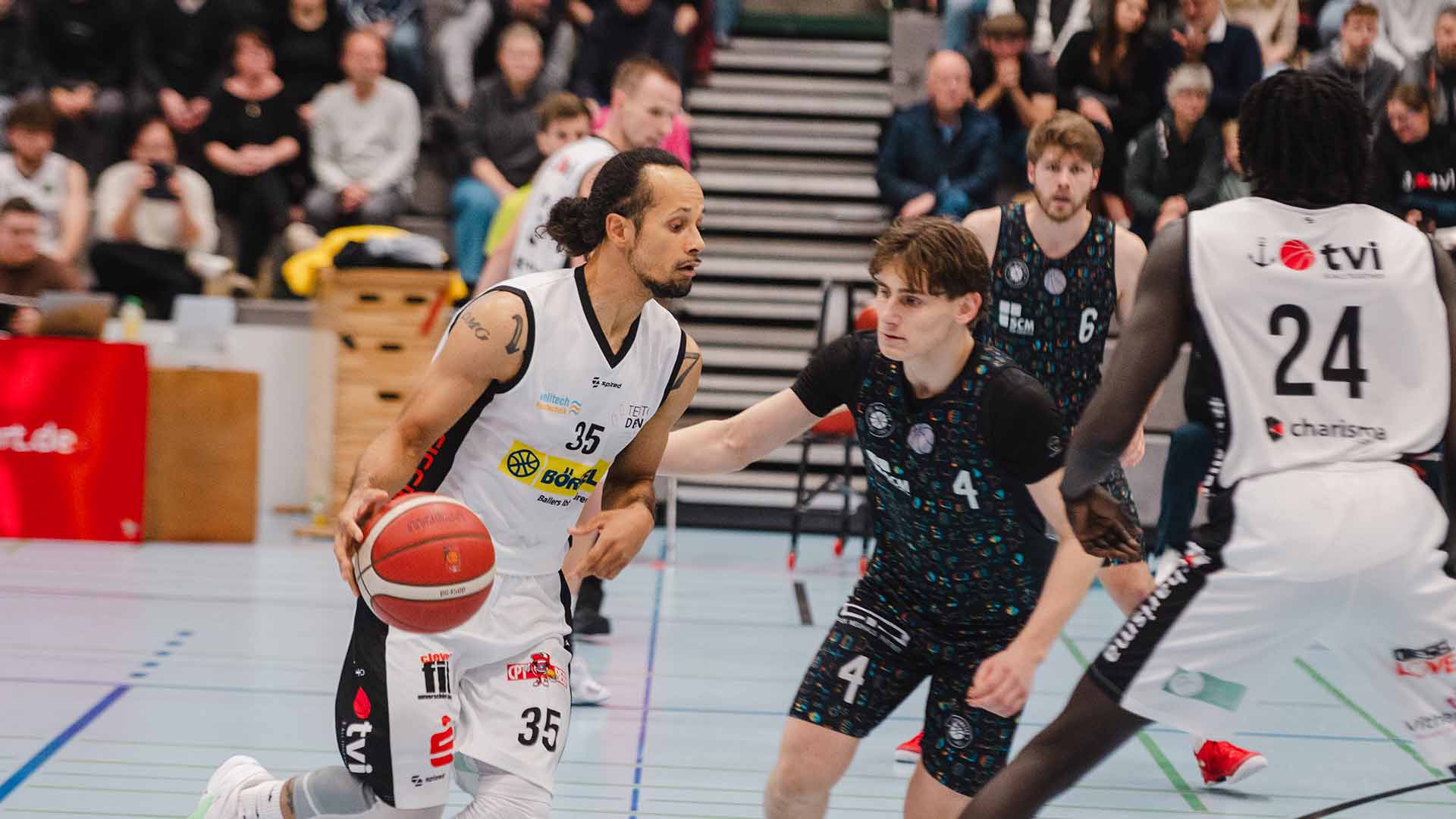 Bärenstarker Aufsteiger gastiert in der Halle Ost