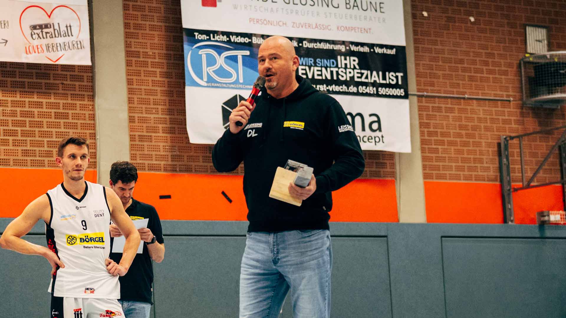 Manager Diesel über die Saison und mit Ausblick